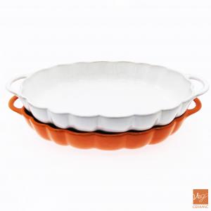 Halloween pumpkin shaped ceramic ovenware baking dishes / oval stoneware roasting dish